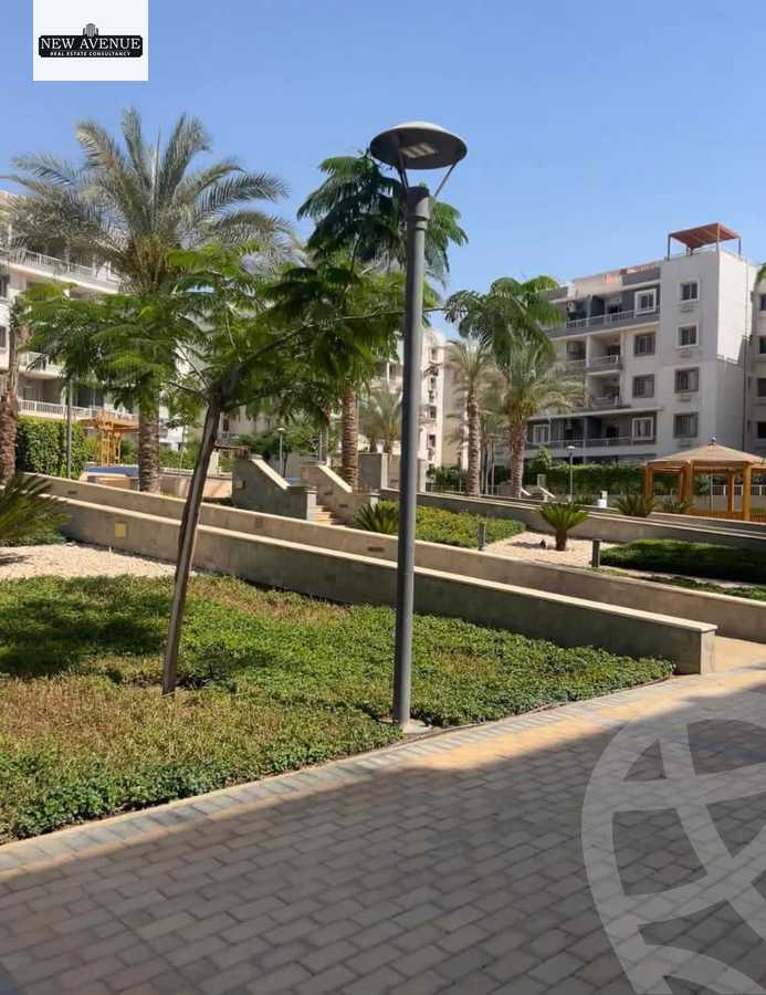 https://aqarmap.com.eg/ar/listing/6330793-for-sale-cairo-new-cairo-compounds-jyd