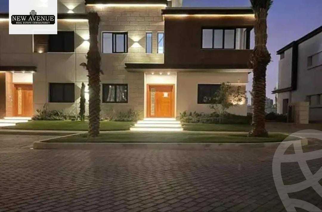 https://aqarmap.com.eg/ar/listing/6330880-for-sale-cairo-new-cairo-compounds-azzar