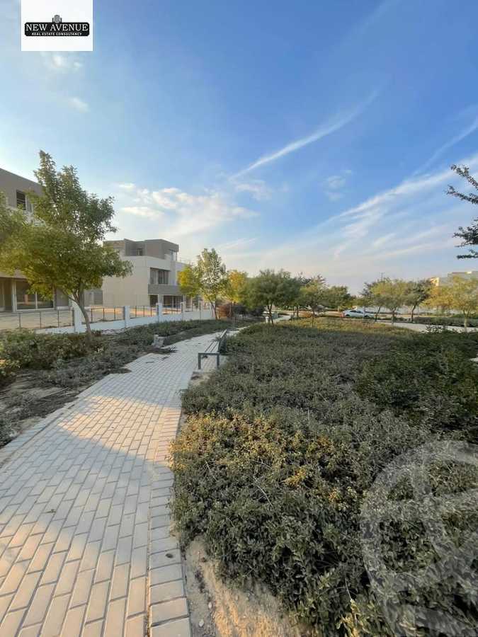 https://aqarmap.com.eg/ar/listing/6330913-for-sale-cairo-new-cairo-compounds-blm-hylz-nyw-kyrw