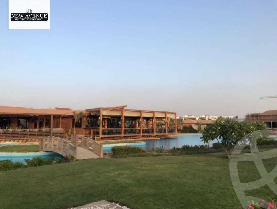 https://aqarmap.com.eg/ar/listing/6330946-for-sale-cairo-new-cairo-compounds-hyde-park