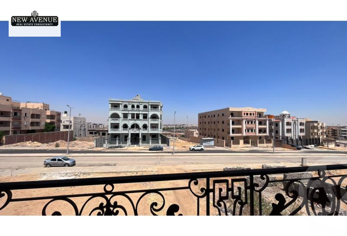 https://aqarmap.com.eg/ar/listing/6331315-for-sale-cairo-el-shorouk-lhy-lwl-shrq-neighborhood-1