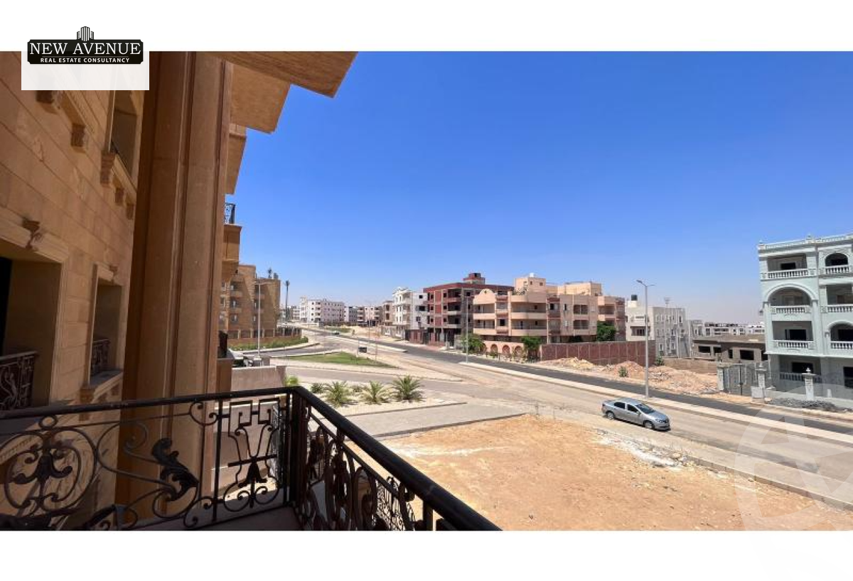 https://aqarmap.com.eg/ar/listing/6331315-for-sale-cairo-el-shorouk-lhy-lwl-shrq-neighborhood-1