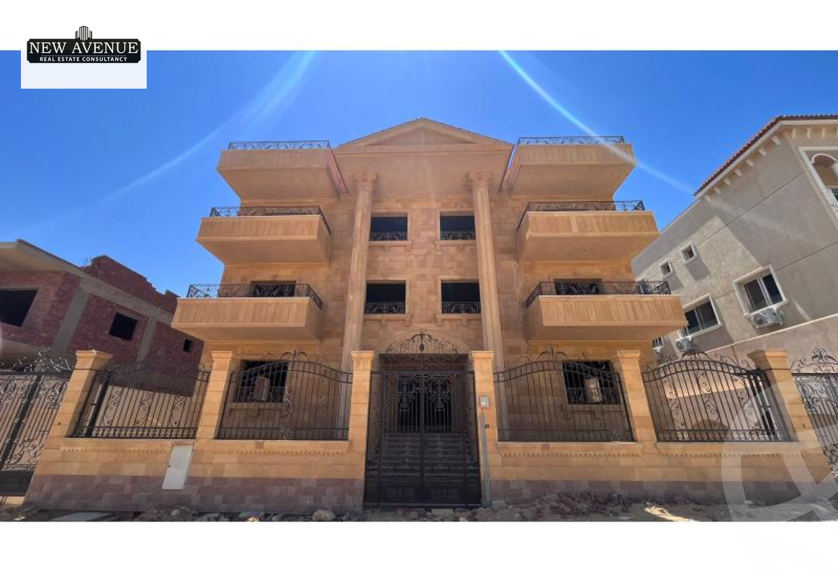 https://aqarmap.com.eg/ar/listing/6331315-for-sale-cairo-el-shorouk-lhy-lwl-shrq-neighborhood-1