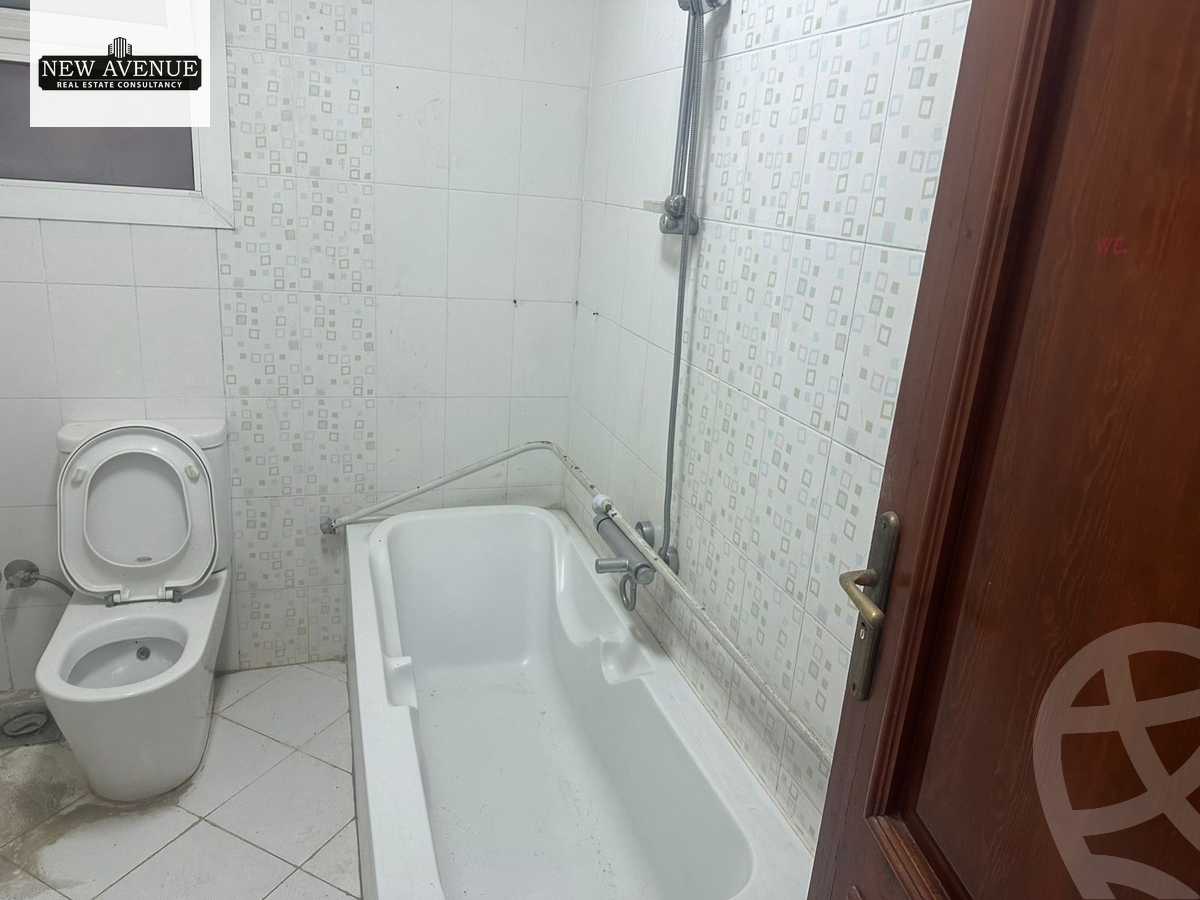 https://aqarmap.com.eg/ar/listing/6331821-for-sale-cairo-el-maadi-kornish-el-maadi-brj-thmn