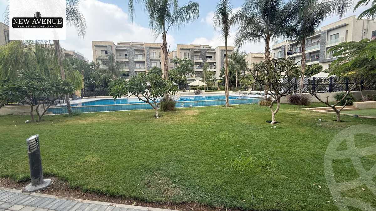 https://aqarmap.com.eg/ar/listing/6332348-for-sale-cairo-new-cairo-compounds-moon-valley