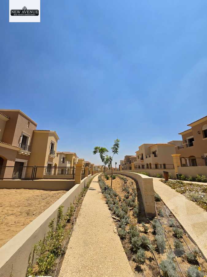 https://aqarmap.com.eg/ar/listing/6335047-for-sale-cairo-new-cairo-compounds-city-gate-sapphire-city-gate