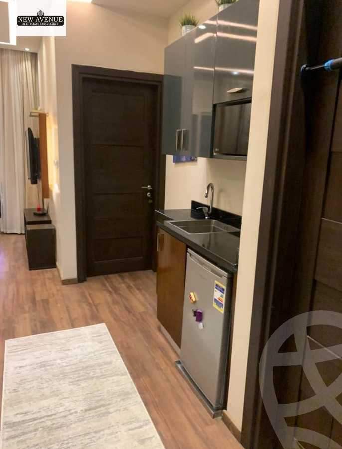 https://aqarmap.com.eg/ar/listing/6335264-for-sale-cairo-el-sheikh-zayed-city-compounds-kmbwnd-ljry-swdyk