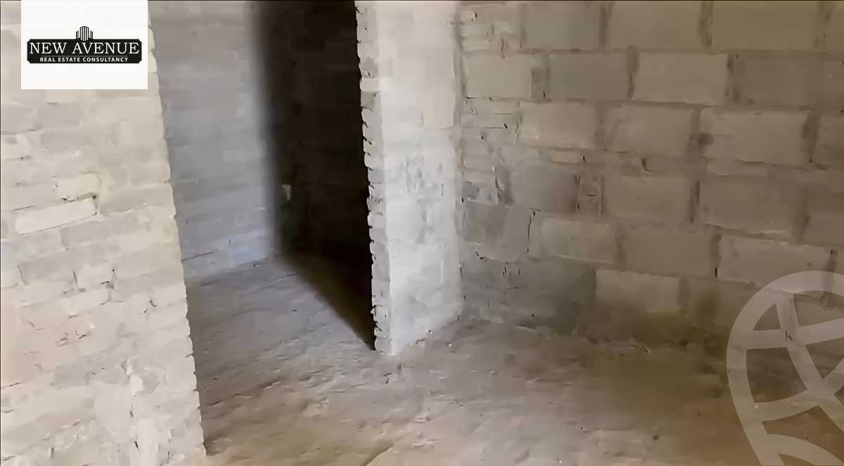https://aqarmap.com.eg/ar/listing/6335317-for-sale-cairo-new-cairo-compounds-hyde-park-park-corner-hyde-park