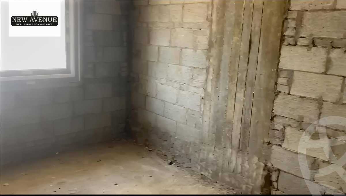 https://aqarmap.com.eg/ar/listing/6335317-for-sale-cairo-new-cairo-compounds-hyde-park-park-corner-hyde-park