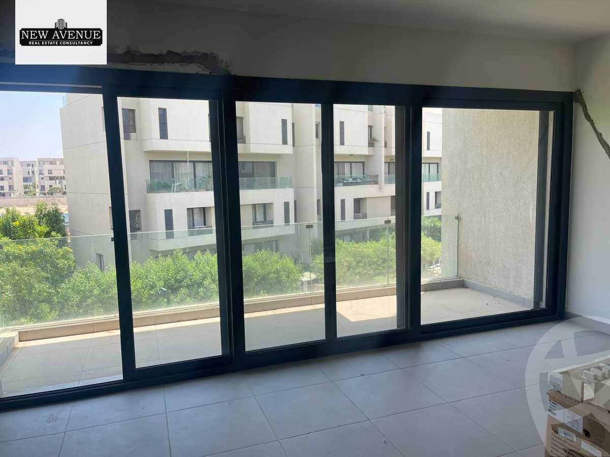 https://aqarmap.com.eg/ar/listing/6335514-for-sale-cairo-el-shorouk-compounds-al-burouj-compound-imkan
