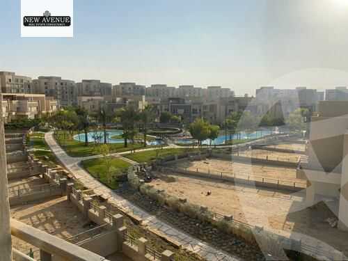 https://aqarmap.com.eg/ar/listing/6337550-for-sale-cairo-new-cairo-compounds-the-square