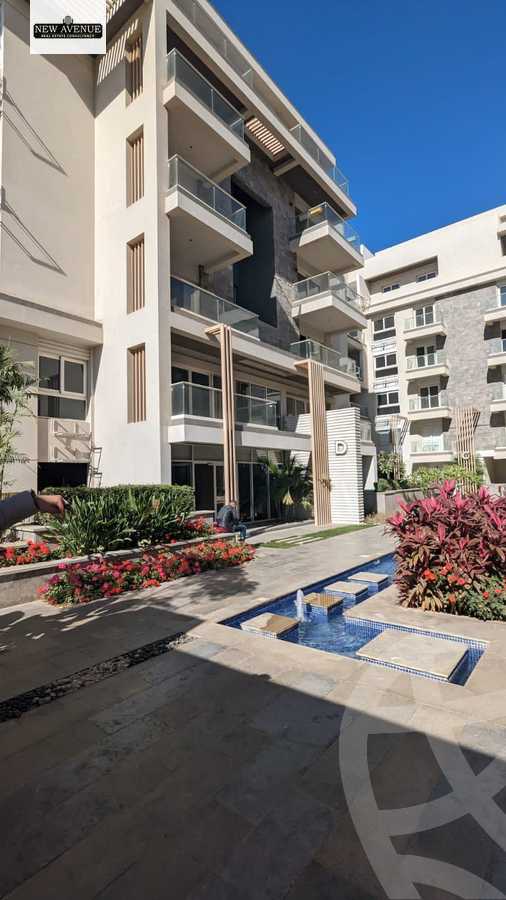 https://aqarmap.com.eg/ar/listing/6344479-for-sale-cairo-new-cairo-compounds-mwntn-fyw-y-syty-club-park-mountain-view-icity