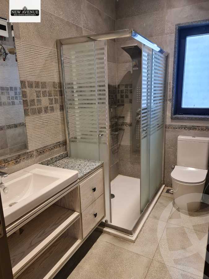 https://aqarmap.com.eg/ar/listing/6345836-for-sale-cairo-new-cairo-compounds-lakeview-residence