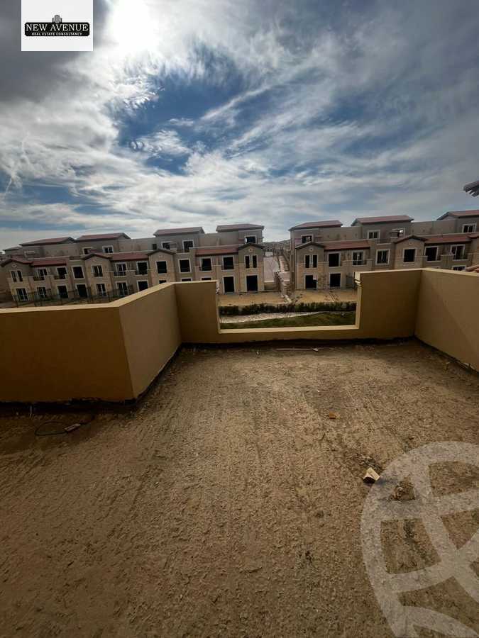 https://aqarmap.com.eg/en/listing/6345976-for-sale-cairo-new-administrative-capital-r4-la-vista-city