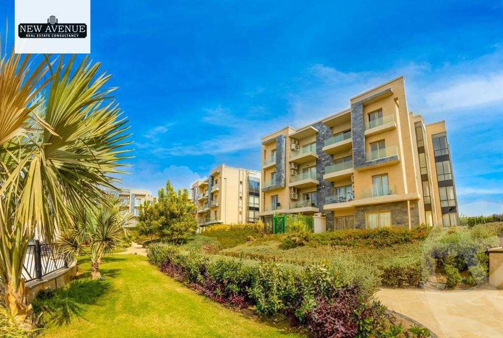 https://aqarmap.com.eg/en/listing/6351926-for-sale-cairo-new-cairo-compounds-moon-valley