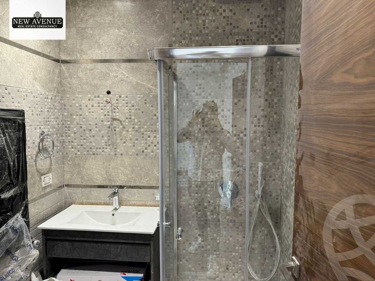https://aqarmap.com.eg/en/listing/6352994-for-sale-cairo-new-cairo-compounds-lakeview-residence