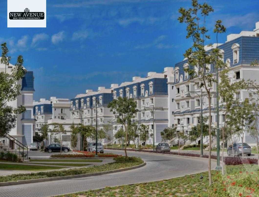 https://aqarmap.com.eg/ar/listing/6353032-for-sale-cairo-new-cairo-compounds-mountain-view-hyde-park