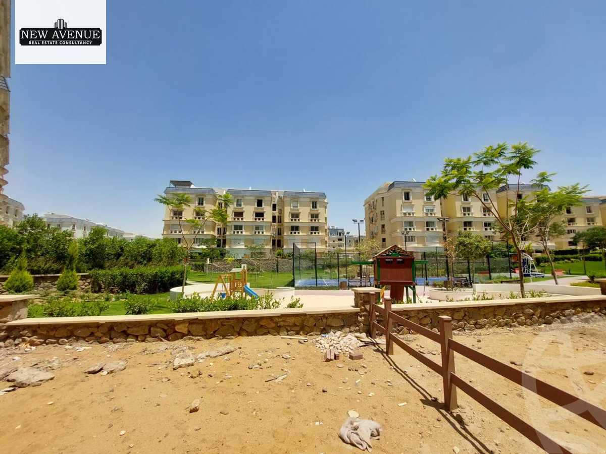 https://aqarmap.com.eg/ar/listing/6353032-for-sale-cairo-new-cairo-compounds-mountain-view-hyde-park