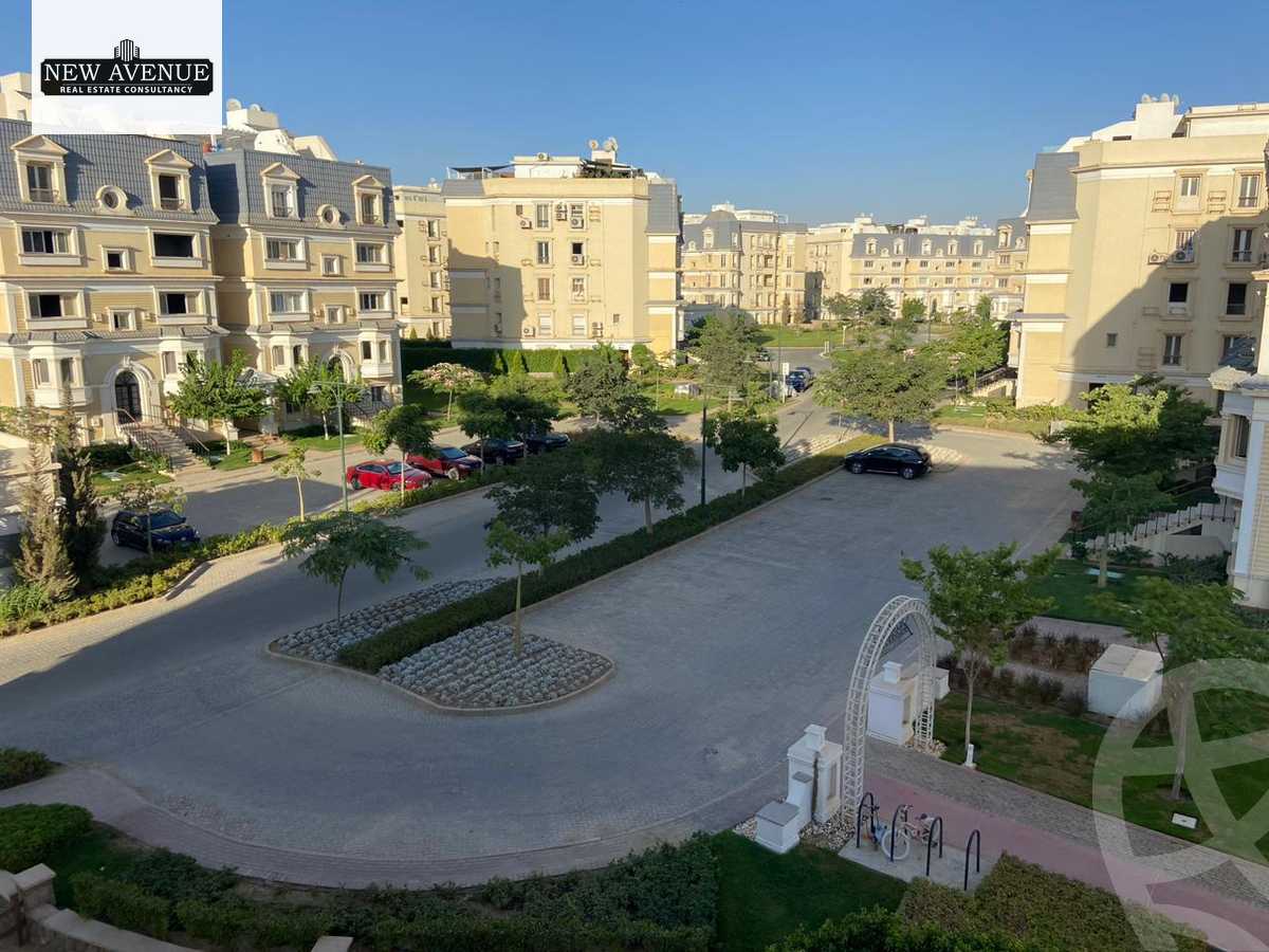 https://aqarmap.com.eg/ar/listing/6353032-for-sale-cairo-new-cairo-compounds-mountain-view-hyde-park