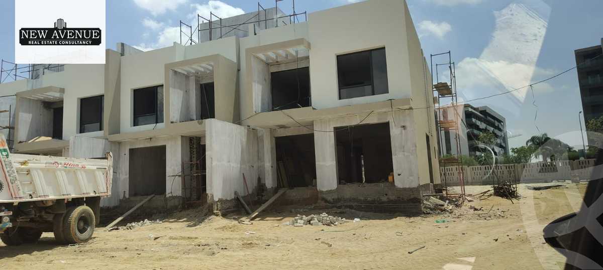 https://aqarmap.com.eg/ar/listing/6092420-for-sale-cairo-new-cairo-compounds-mountain-view-hyde-park