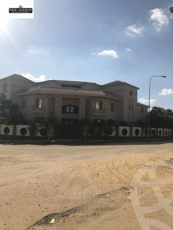 https://aqarmap.com.eg/ar/listing/6354722-for-sale-cairo-al-oubour-compounds-quest-commercial-city-alashraf