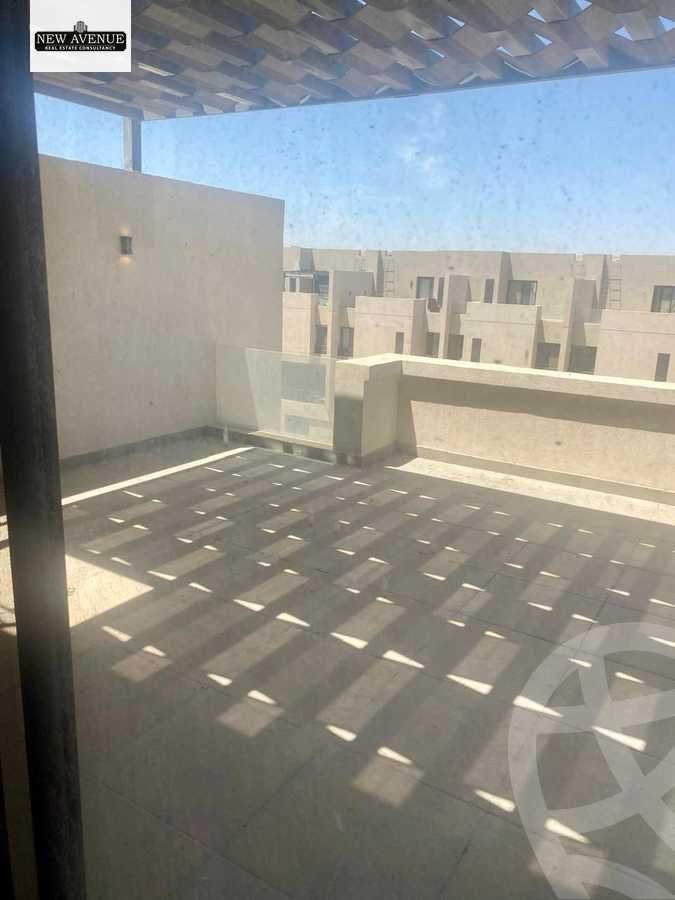 https://aqarmap.com.eg/ar/listing/6355521-for-sale-cairo-el-shorouk-compounds-al-burouj-compound-imkan