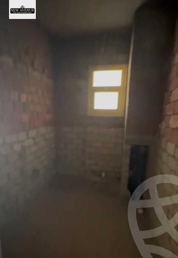 https://aqarmap.com.eg/en/listing/6356386-for-sale-cairo-new-cairo-lmstqbl-syty-compounds-lavenir