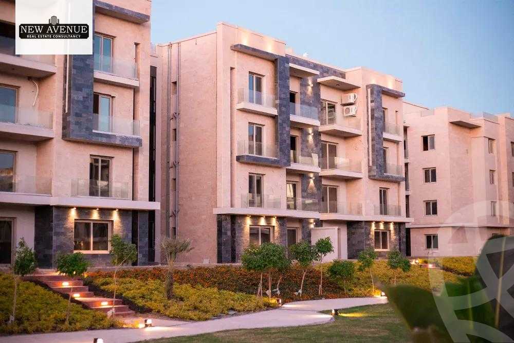 https://aqarmap.com.eg/ar/listing/6356542-for-sale-cairo-new-cairo-compounds-galleria-moon-valley