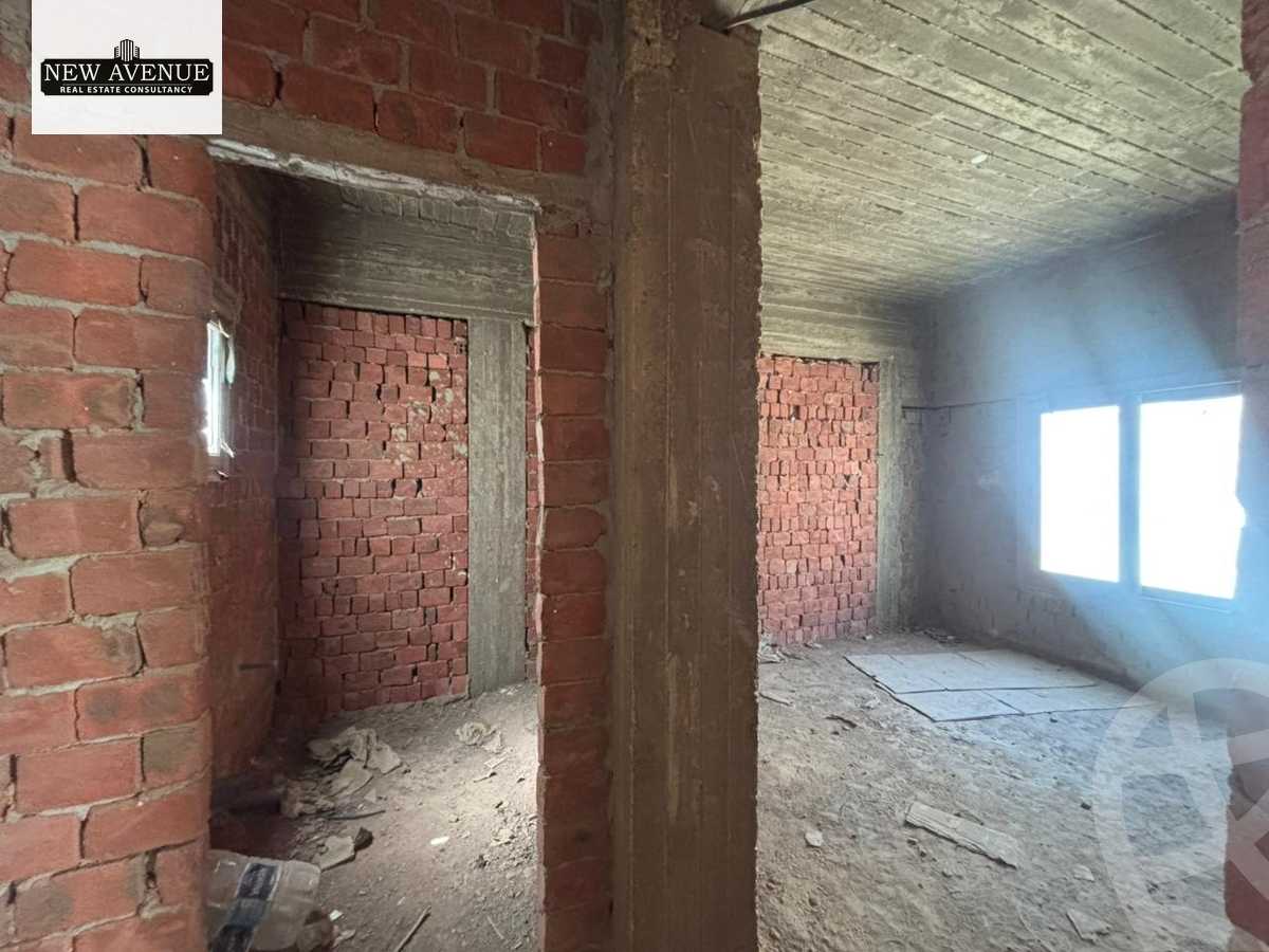 https://aqarmap.com.eg/ar/listing/6356542-for-sale-cairo-new-cairo-compounds-galleria-moon-valley