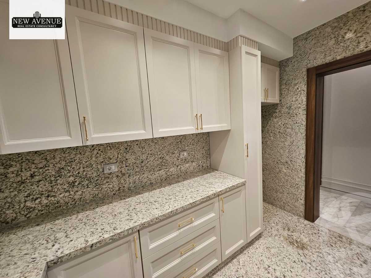https://aqarmap.com.eg/ar/listing/6356831-for-sale-cairo-new-cairo-compounds-district-5-the-plateau-district-5