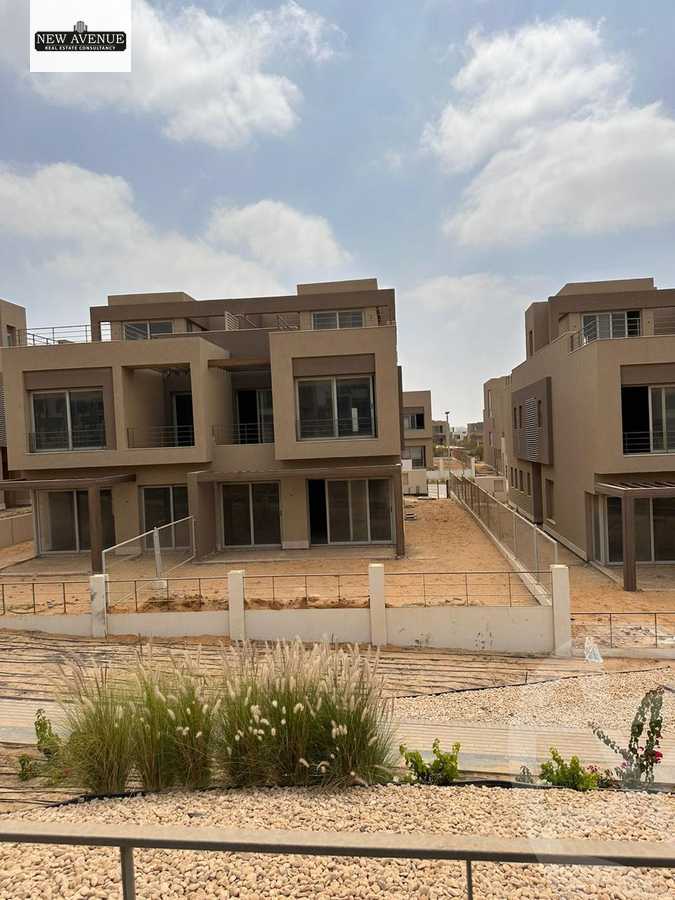 https://aqarmap.com.eg/ar/listing/6357306-for-sale-cairo-new-cairo-compounds-blm-hylz-nyw-kyrw