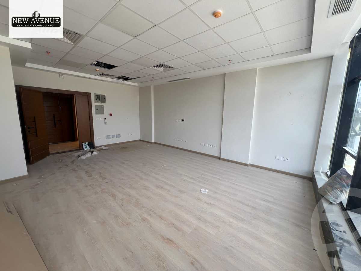 https://aqarmap.com.eg/ar/listing/6357326-for-rent-cairo-new-cairo-compounds-golden-gate-redcon