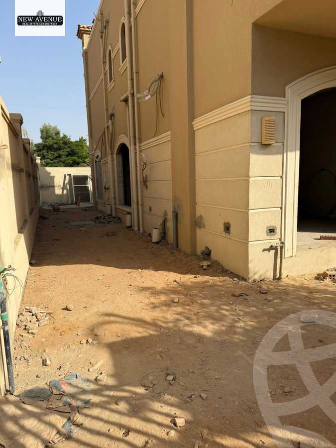 https://aqarmap.com.eg/en/listing/6357355-for-sale-cairo-el-shorouk-compounds-el-patio-casa