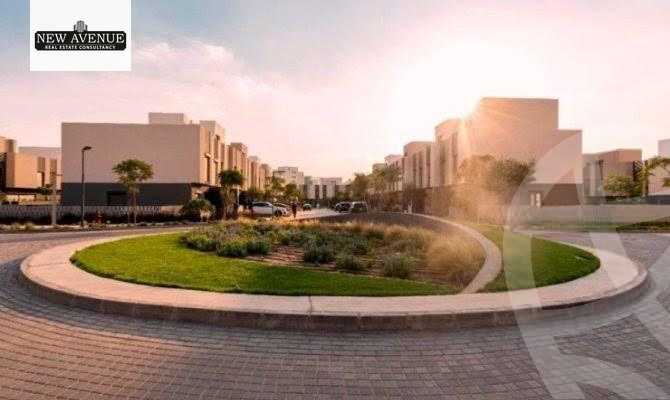 https://aqarmap.com.eg/ar/listing/6357387-for-sale-cairo-el-shorouk-compounds-al-burouj-compound-imkan