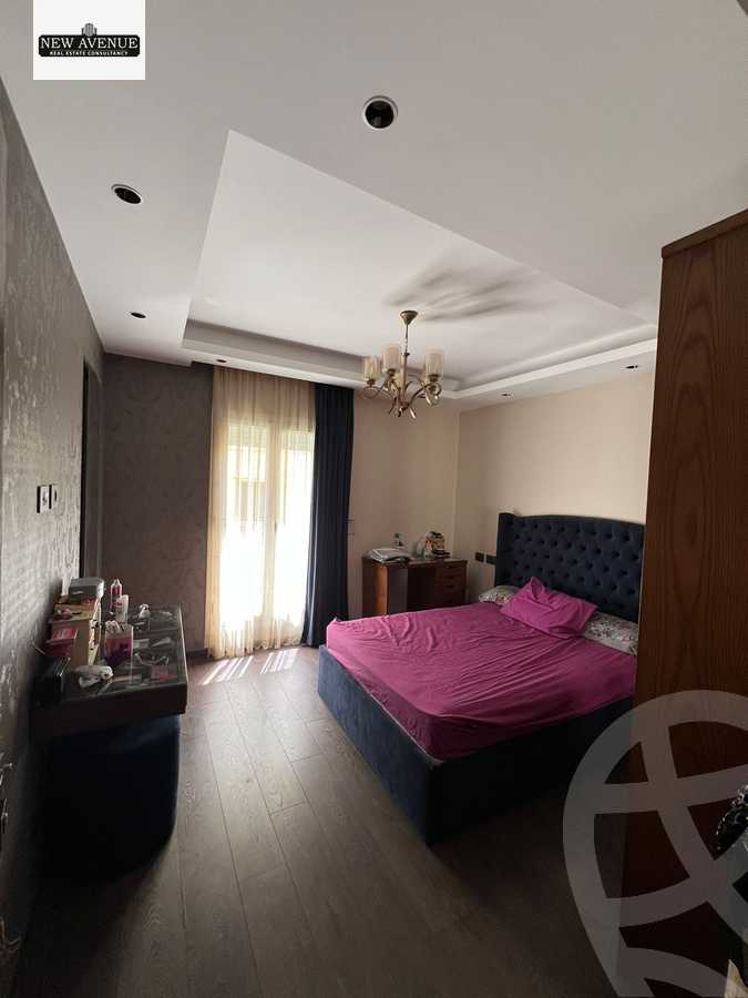 https://aqarmap.com.eg/ar/listing/6358551-for-sale-cairo-new-cairo-compounds-mountain-view-hyde-park