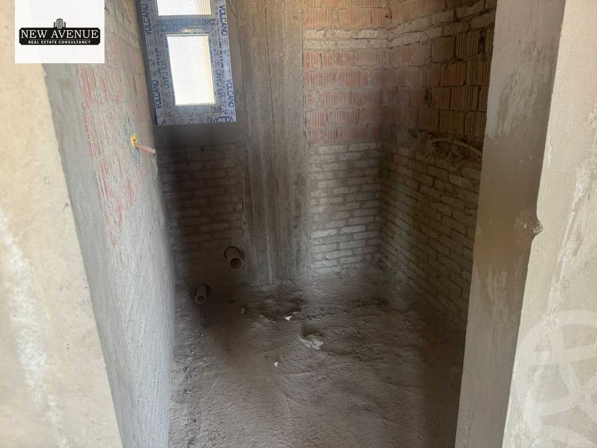 https://aqarmap.com.eg/en/listing/6358556-for-sale-cairo-new-cairo-compounds-el-patio-oro
