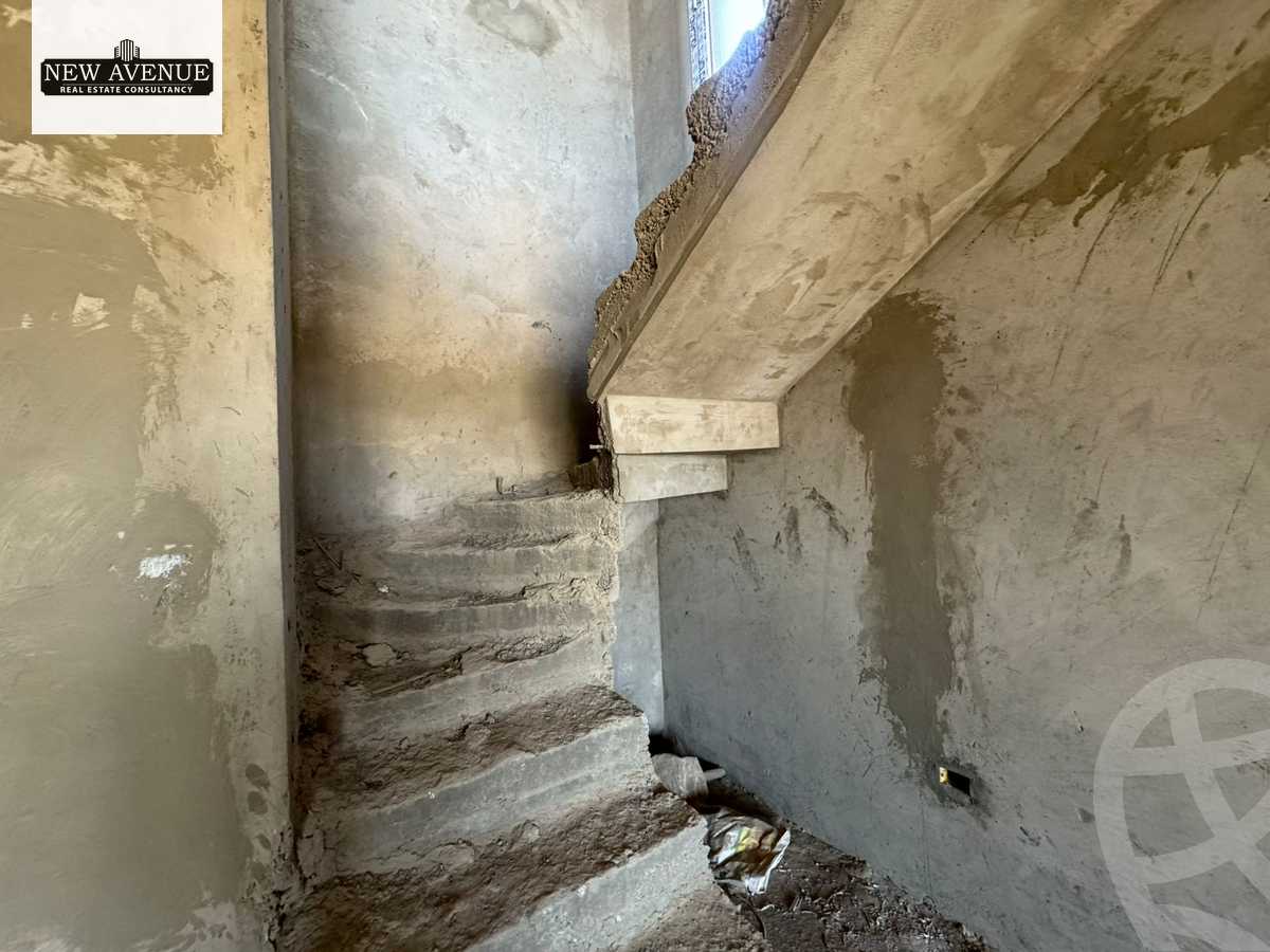 https://aqarmap.com.eg/en/listing/6358556-for-sale-cairo-new-cairo-compounds-el-patio-oro