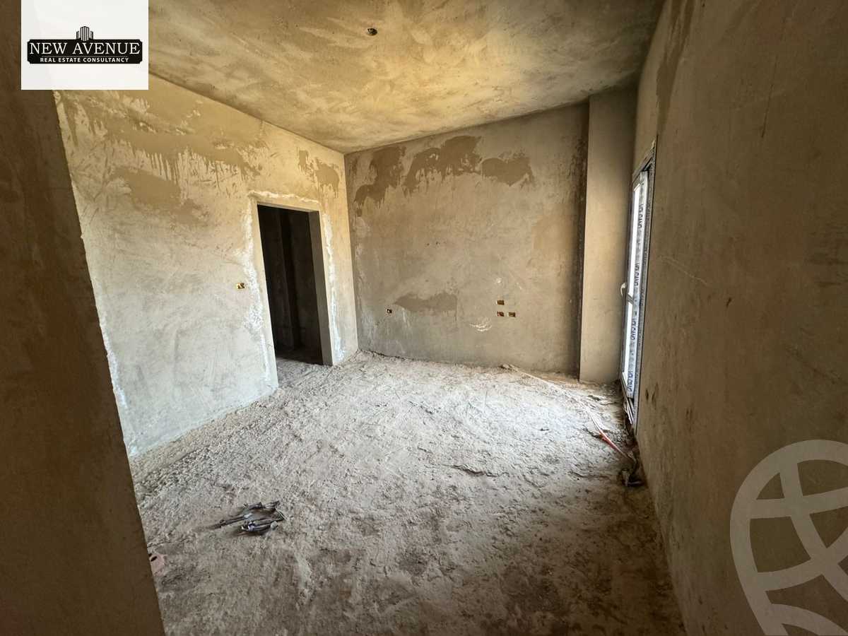 https://aqarmap.com.eg/en/listing/6358556-for-sale-cairo-new-cairo-compounds-el-patio-oro