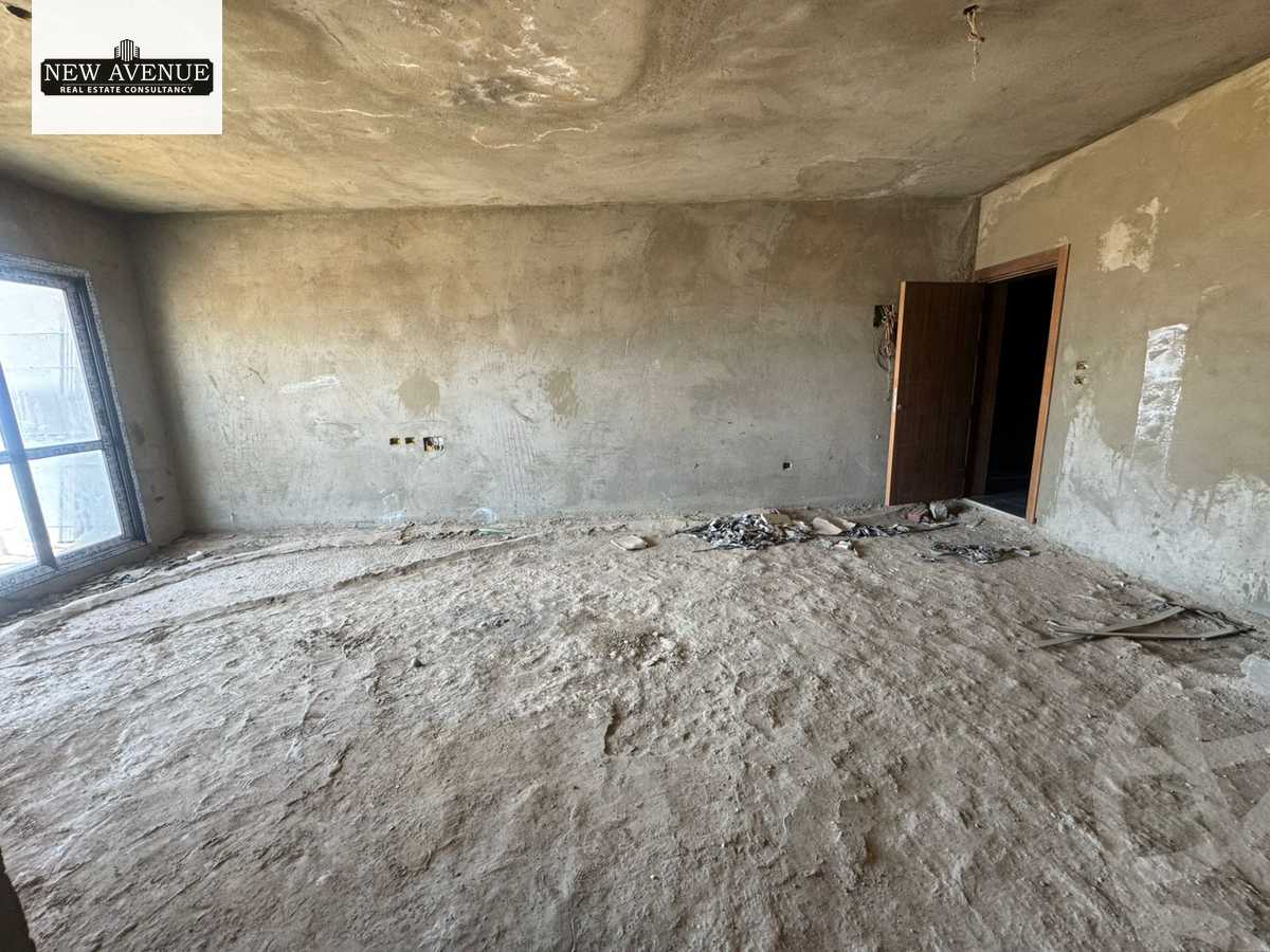 https://aqarmap.com.eg/en/listing/6358556-for-sale-cairo-new-cairo-compounds-el-patio-oro