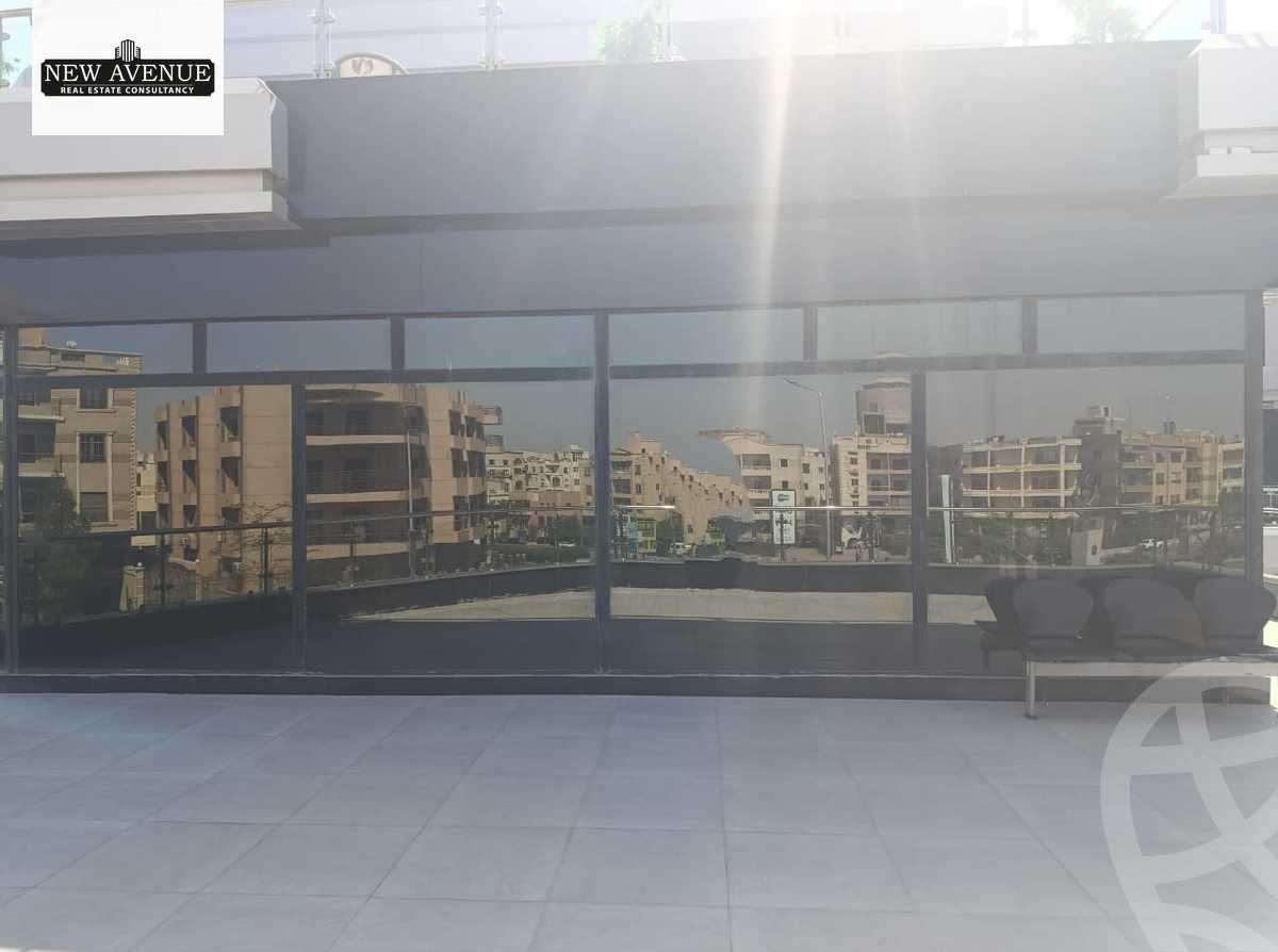 https://aqarmap.com.eg/ar/listing/6359346-for-rent-cairo-el-shorouk-compounds-mwn-yrd-mwl-l-qry-jrwb