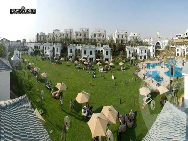 https://aqarmap.com.eg/ar/listing/6360383-for-sale-cairo-new-cairo-compounds-mountain-view1-1-compound