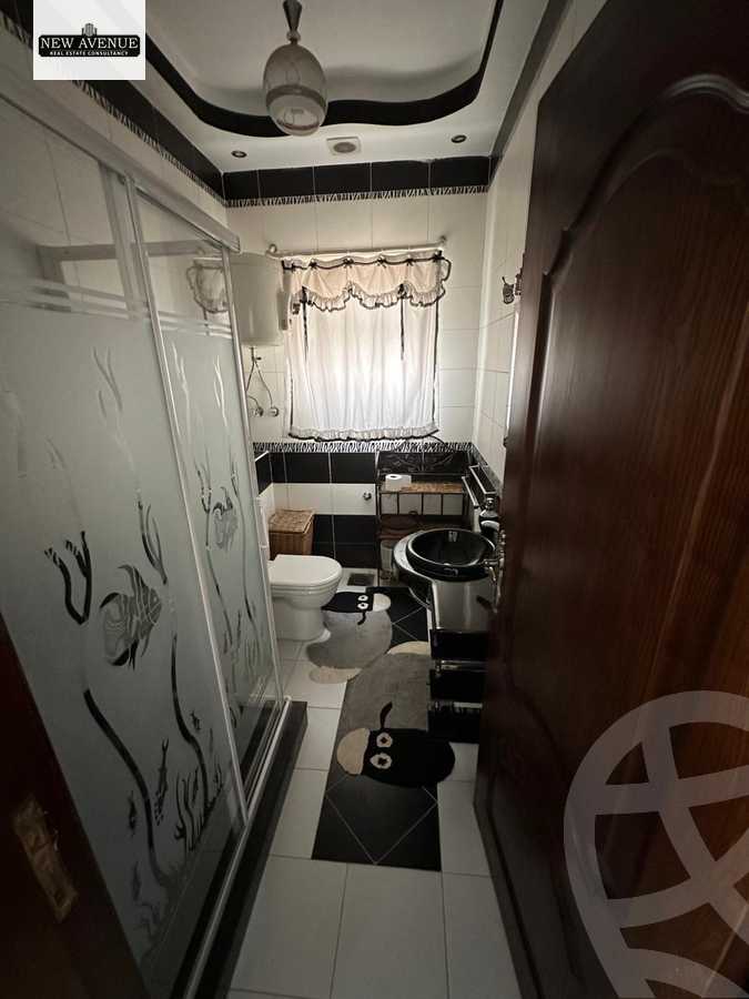 https://aqarmap.com.eg/ar/listing/6360446-for-sale-cairo-new-cairo-compounds-les-rois