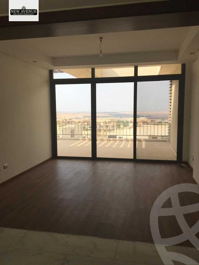 https://aqarmap.com.eg/ar/listing/6360477-for-sale-cairo-el-sheikh-zayed-city-compounds-kmbwnd-ljry-swdyk