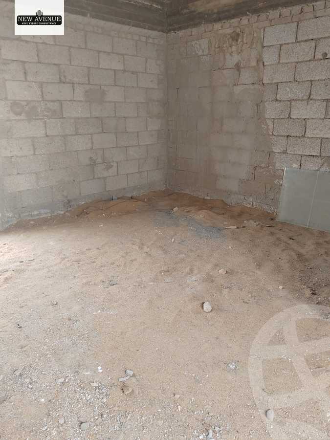 https://aqarmap.com.eg/ar/listing/6365907-for-sale-cairo-new-cairo-compounds-mountain-view-hyde-park