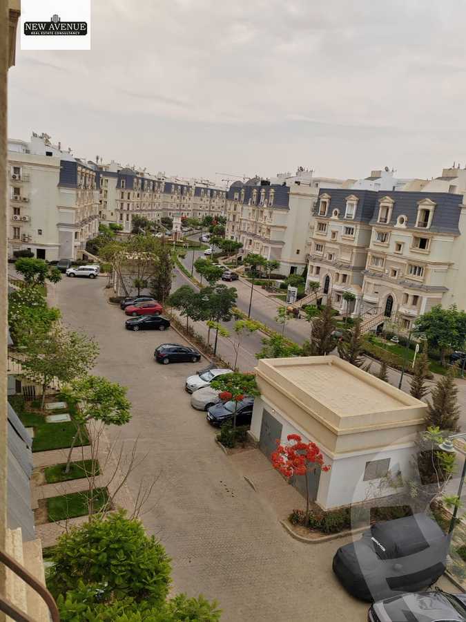 https://aqarmap.com.eg/ar/listing/6365907-for-sale-cairo-new-cairo-compounds-mountain-view-hyde-park