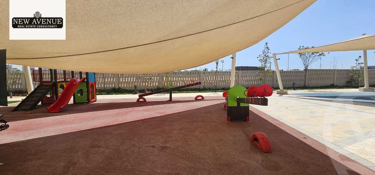 https://aqarmap.com.eg/ar/listing/6366136-for-sale-cairo-el-shorouk-compounds-al-burouj-compound-imkan
