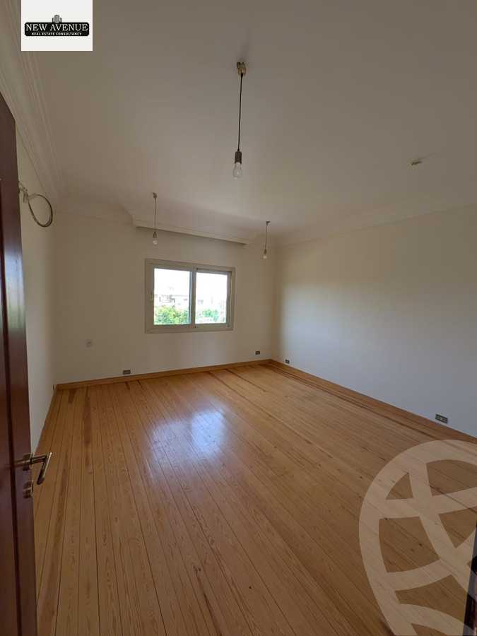 https://aqarmap.com.eg/en/listing/6366228-for-sale-cairo-new-cairo-compounds-les-rois