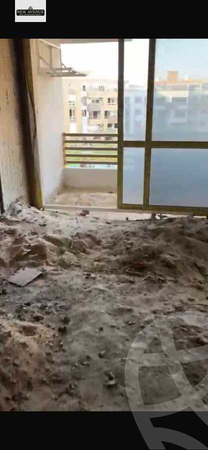 https://aqarmap.com.eg/ar/listing/6368117-for-sale-cairo-el-shorouk-compounds-granda-life