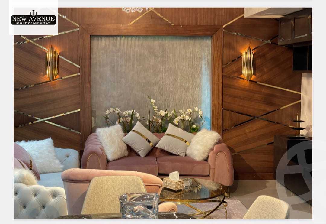 https://aqarmap.com.eg/en/listing/6368782-for-sale-cairo-new-cairo-compounds-hyde-park-centre-ville-hyde-park