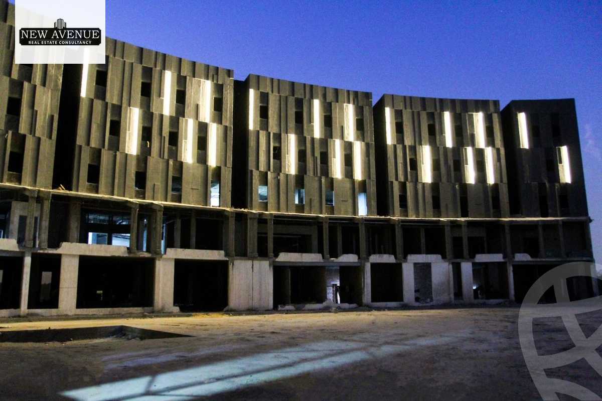 https://aqarmap.com.eg/ar/listing/6368881-for-sale-cairo-new-cairo-compounds-golden-hub-mall-golden-view